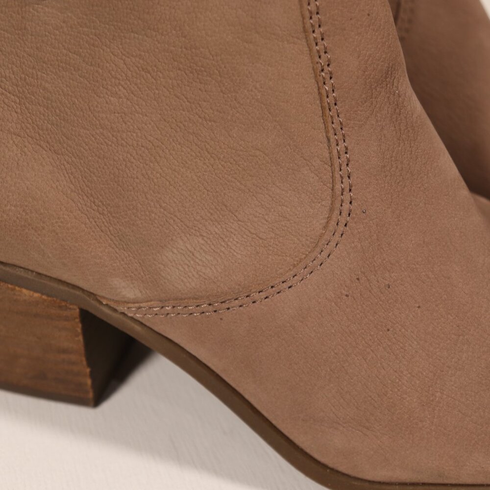 NWOT Frye Jennifer Booties Size 10 in Grey Brown Shade - Picture 8 of 11